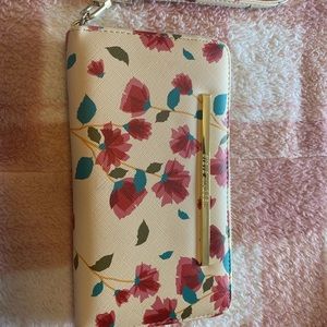 Steve Madden leather wallet- LG